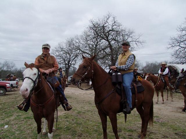 004-Debe & Cindy.jpg